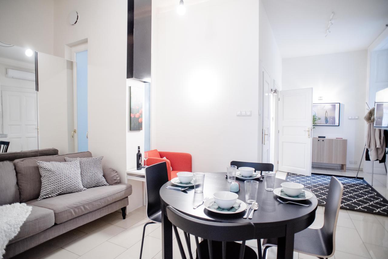 Fine Trees Apartment بودابست المظهر الخارجي الصورة